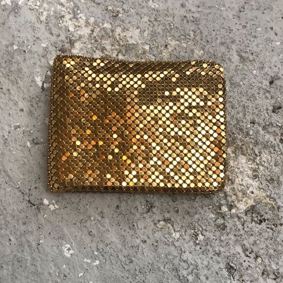 Mesh gold billfold - Picture 1 of 8